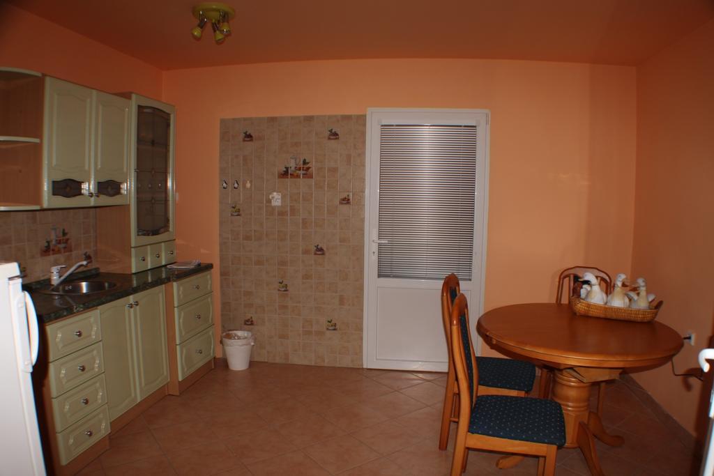 Apartmany Knezicky Екстериор снимка